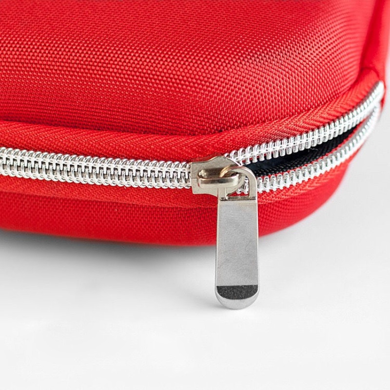 Waterproof Portable First Aid  - огляд і ціна First Aid Bag Kit
